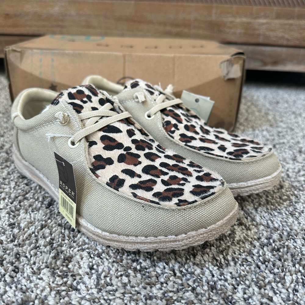 Women’s Roper leopard shoes - Picture 6 of 6